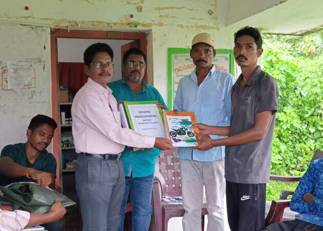 VJNNS-Handing over of VAP’s and Distribution of IEC&Kitchen Garden material to VWSC members at Kitumula Panchayat 06-09-2024