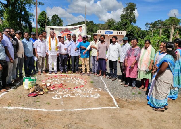 VJNNS-MNREGA PALLE PANDUGA IN YERRABOMMALU PANCHAYAT-19-10-2024