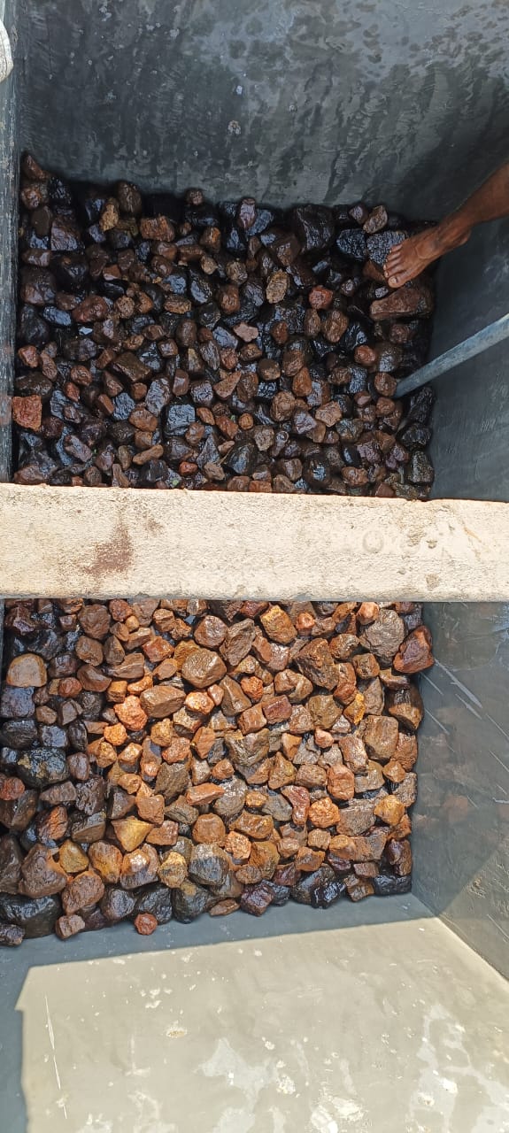 VJNNS-INFOSYS-GFWSS-Filter media work in Thatibandha village on 10-6-2025